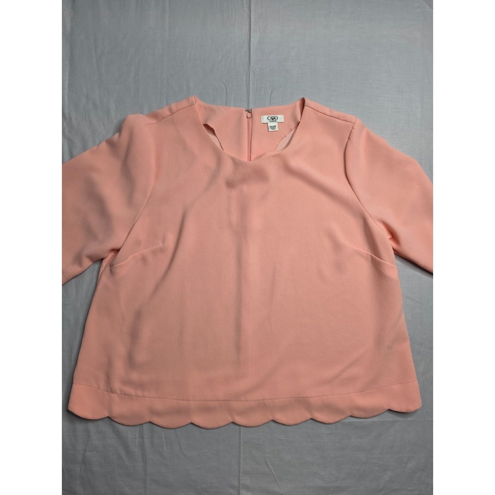Cato Blouse Top Women's 18/20W Coral Pink Scalloped Hem Short Sleeve Back Zip
